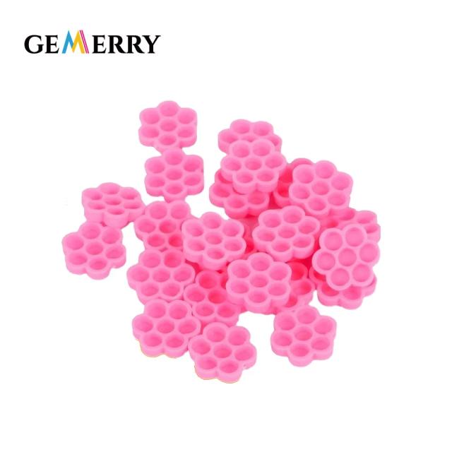 200 PCS/lot Grafting False Eyelash Glue Bows Disposable Plastic Pink 7-holes Plum-shaped Glue Holder Nail Tattoo Ink Cup Tools on Productcaster.