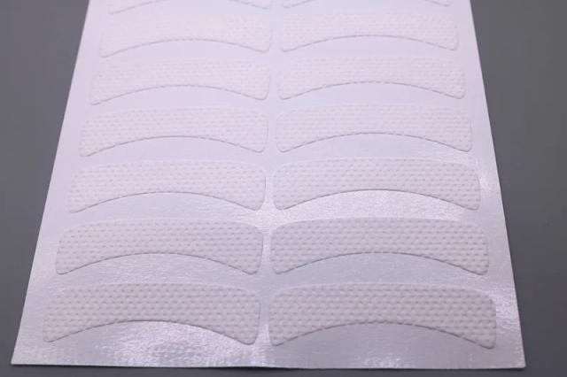 200pcs Eyelash Extension Tape Non-woven Fabrics Patches Eyelash Under Eye Pads Grafting Eyelash Special Eye Patch on Productcaster.