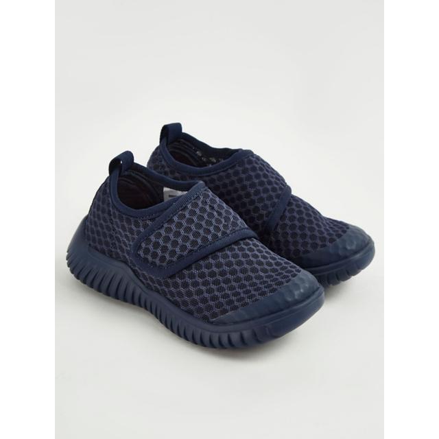 Kids' Navy Textured Aqua Shoes on Productcaster.