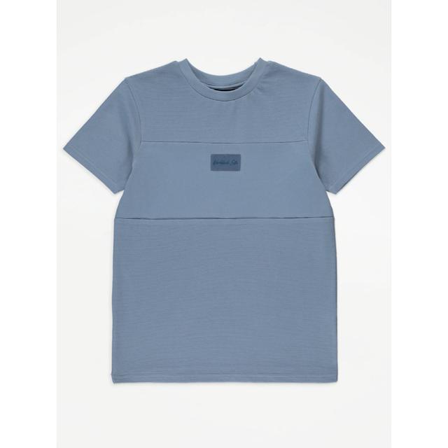 Boy's Blue Blue Worldwide Edition Textured Panel T-Shirt Size - 10-11 Yrs on Productcaster.