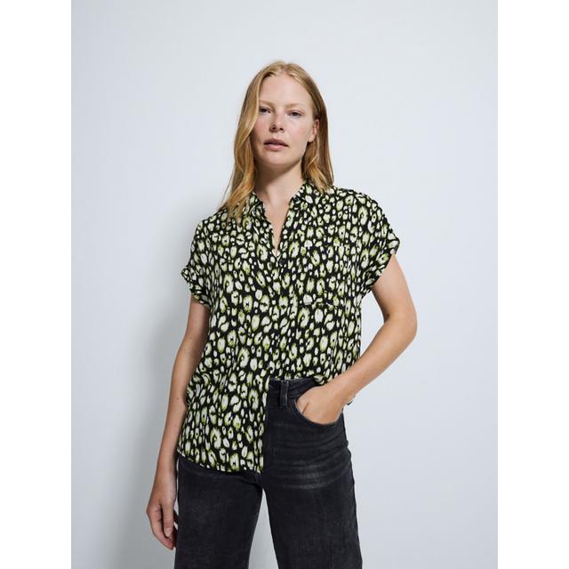 Women's Green Animal Print Short Sleeve Loose Fit Shirt - 100% Viscose on Productcaster.