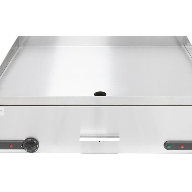 Parry 3013 Electric Countertop Machined Steel Plate Griddle on Productcaster.