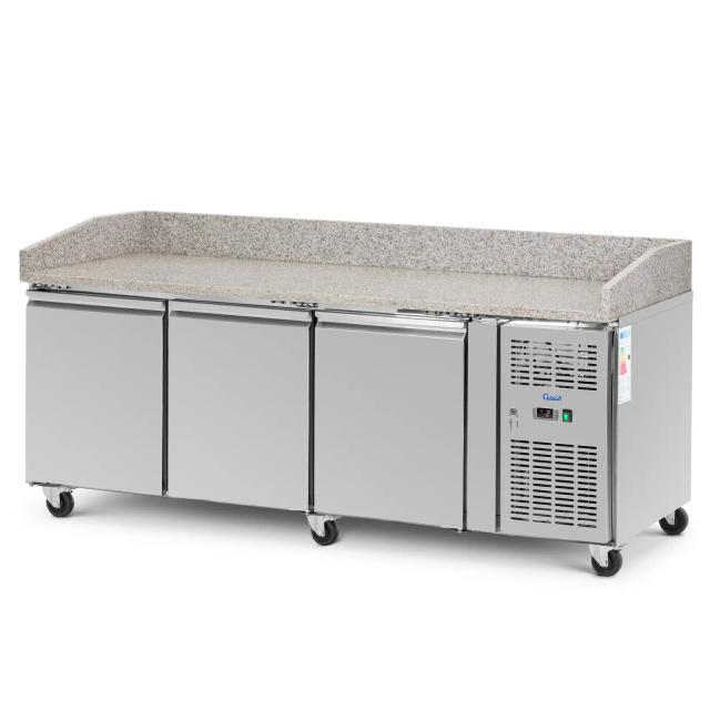 Chladicí stůl na kolečkách 560 l 3 přihrádky 202 x 80 cm ušlechtilá ocel - Chladicí pizza stoly Royal Catering on Productcaster.