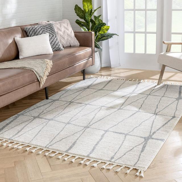 Serenity Geometric Power Loom Grey/Beige Area Rug Well Woven Rug Size: Rectangle 120 x 160cm on Productcaster.