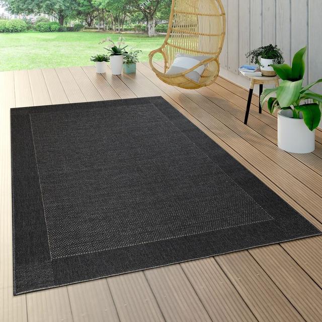 Flachgewebe-Teppich Garo in Schwarz ModernMoments Teppichgröße: Rechteckig 80 x 150 cm on Productcaster.