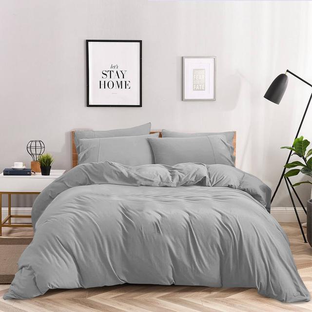 Super Soft 250 TC Microfibre Reversible Plain Duvet Cover Set Symple Stuff Colour: Grey, Size: Super King Duvet Cover + 2 Pillowcases on Productcaster.