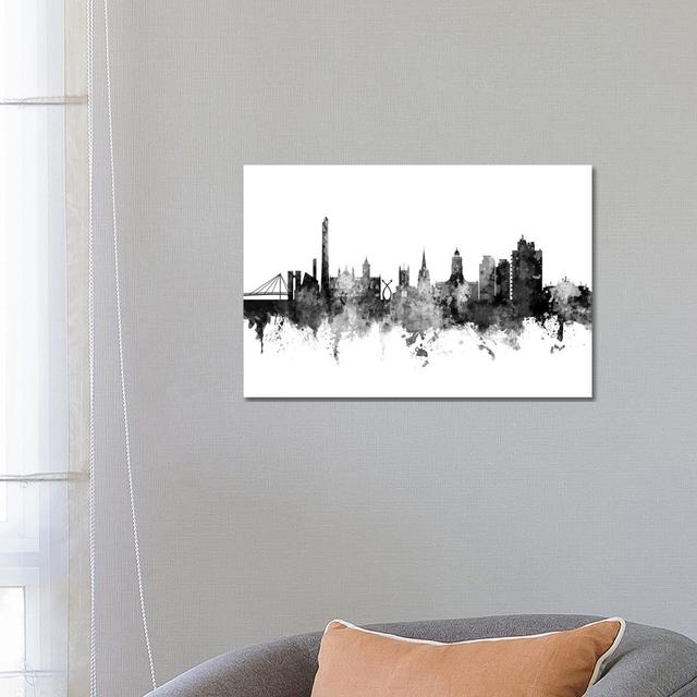 Northampton, England Skyline In Black And White by Michael Tompsett - Wrapped Canvas Gallery-Wrapped Canvas Giclée Latitude Run Size: 45.72cm H x 66.0 on Productcaster.