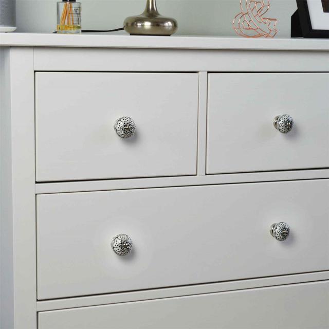 Nicola Spring - Round Ceramic Cabinet Knob - White Rose Nicola Spring on Productcaster.