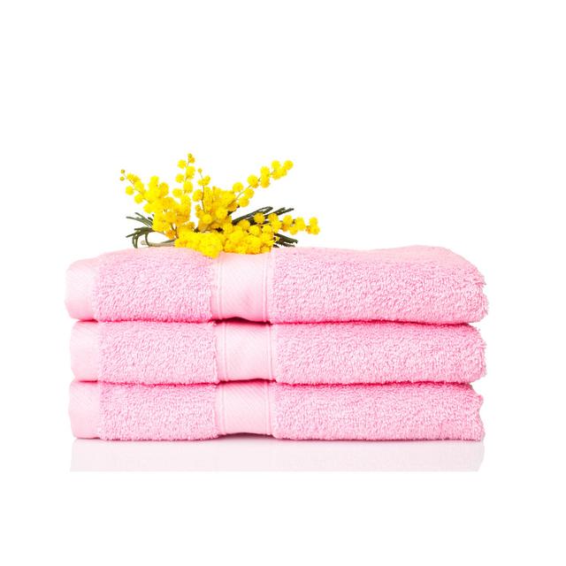 Pink Towels With Flowers - Wrapped Canvas Print Metro Lane Size: 30cm H x 46cm W x 3.8cm D on Productcaster.