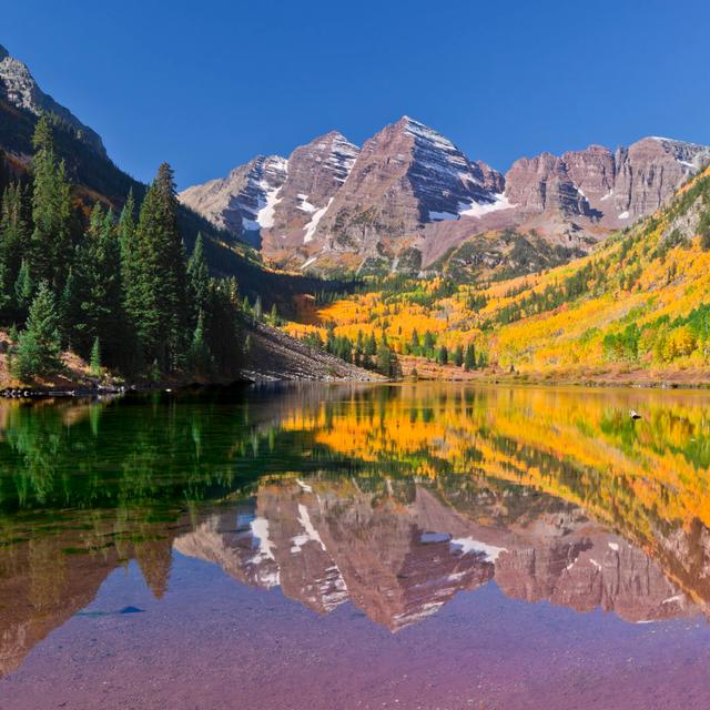 Maroon Bells Lake by Missing35mm - No Frame Print on Canvas Alpen Home Size: 122cm H x 122cm W on Productcaster.