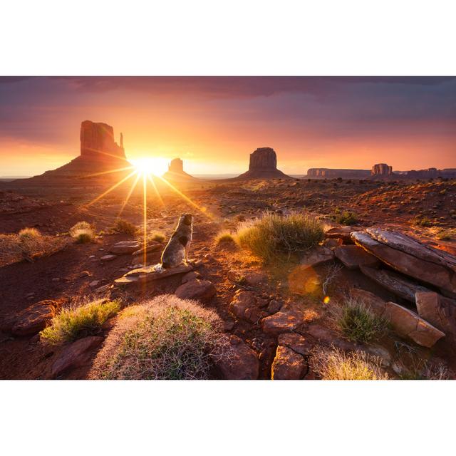 Monument Valley At Sunrise Gracie Oaks Size: 20cm H x 30cm W on Productcaster.