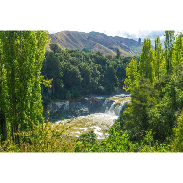 Fitzhugh Whanganui River New Zealand - Wrapped Canvas Print Alpen Home Size: 81cm H x 122cm W 3.8cm D on Productcaster.