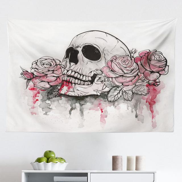 Wandbehang Druck Totenkopf Form Romantische Rosen Feier Tag Druck East Urban Home Größe: 140 cm H x 230 cm B on Productcaster.