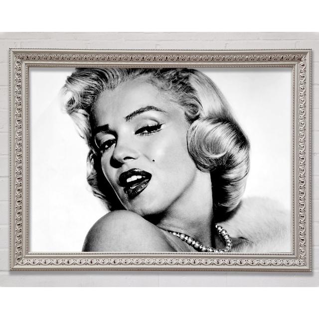 Marilyn Monroe Weiß und Weiß - Einzelner Bilderrahmen Kunstdrucke Ebern Designs Größe: 59,7 cm H x 84,1 cm B x 3 cm T on Productcaster.