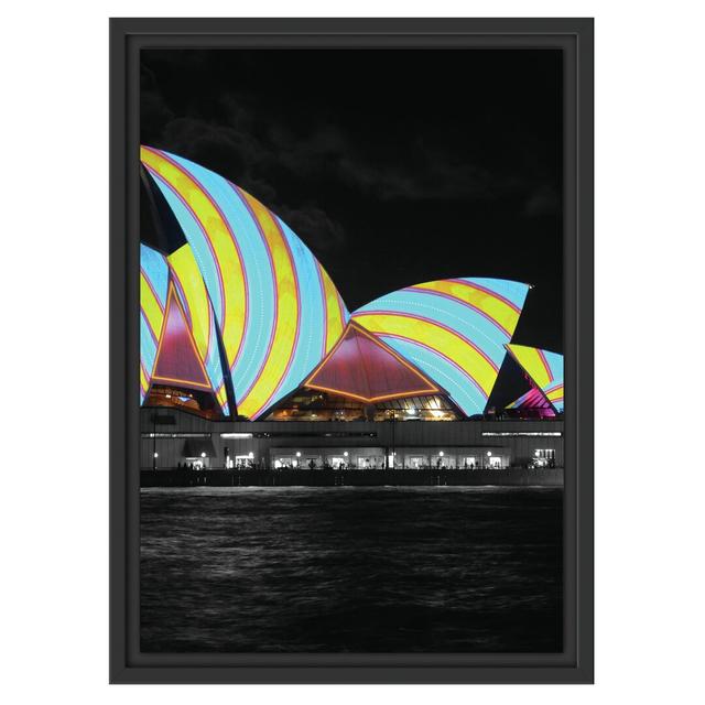 Gerahmtes Wandbild Sydney Opera House East Urban Home Größe: 55 cm H x 40 cm B on Productcaster.