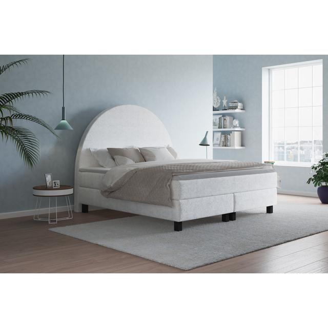 Echtes Boxspringbett Ladonda mit Kaltschaum Topper, mit Bouclé Stoff bezogen ModernMoments Farbe: Weiß, Matratzenhärte: H2 - bis etwa 75 kg, Größe: 20 on Productcaster.