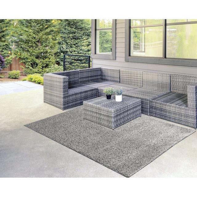 Kaskaskia Adventure Shaggy Grey Indoor/Outdoor Rug Ebern Designs on Productcaster.