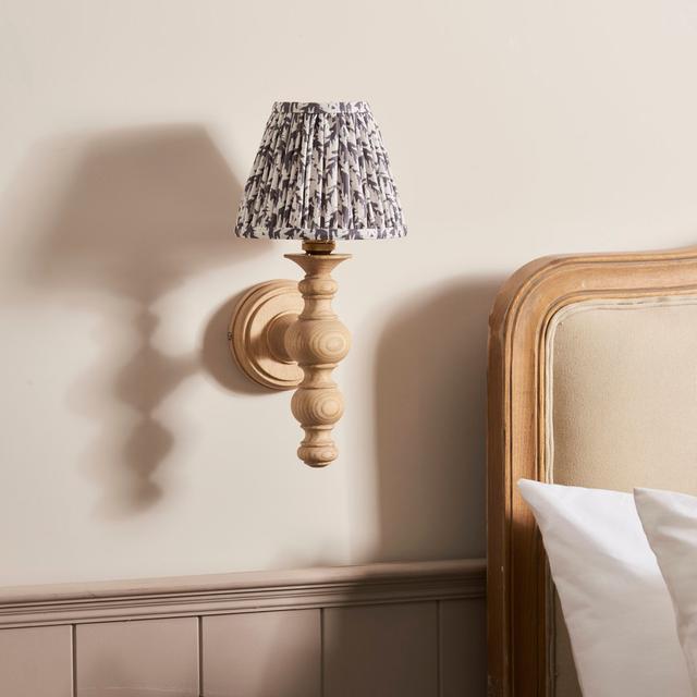 Bibury Wallchiere Heritage Hues Shade Colour: Pearl Grey on Productcaster.