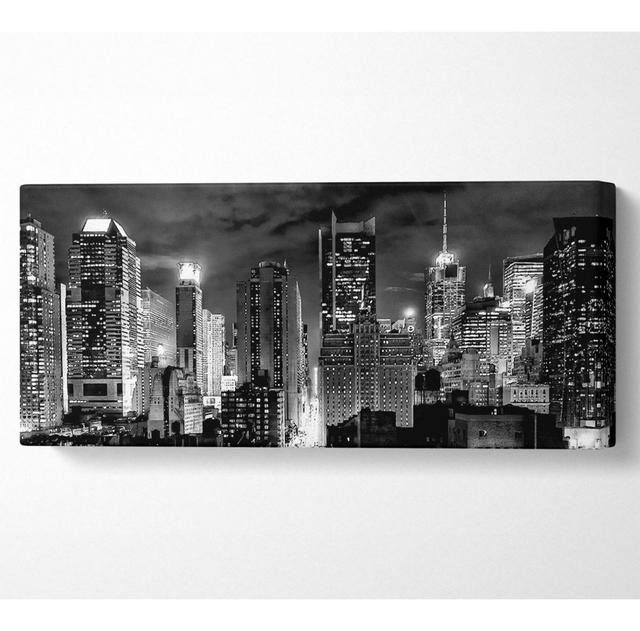 New York Streets B N W - Leinwanddrucke Ebern Designs Größe: 71cm H x 162,5cm B x 10cm T on Productcaster.