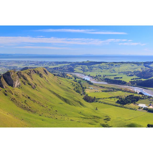 Te Mata Peak by Natmint - Wrapped Canvas Print Alpen Home Size: 30cm H x 46cm W on Productcaster.