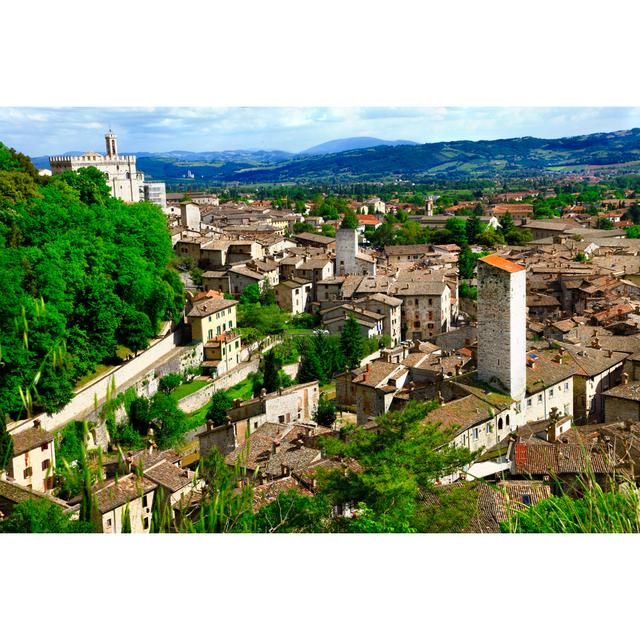 Gubbio von Freeartist - Kunstdrucke auf Leinwand 17 Stories Größe: 80 cm H x 120 cm B x 1,8 cm T on Productcaster.