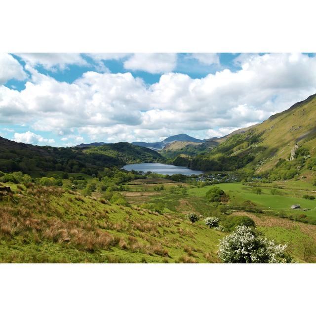 The Nant Gwynant Valley by _ultraforma_ - Wrapped Canvas Art Prints Alpen Home Size: 61cm H x 91cm W x 3.8cm D on Productcaster.