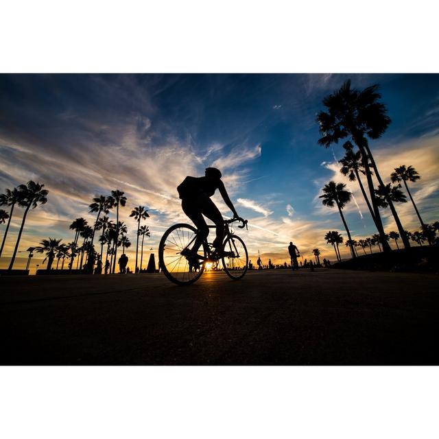 Venice Beach At Sunset by EXTREME-PHOTOGRAPHER - No Frame Art Prints on Canvas 17 Stories Size: 51cm H x 76cm W on Productcaster.