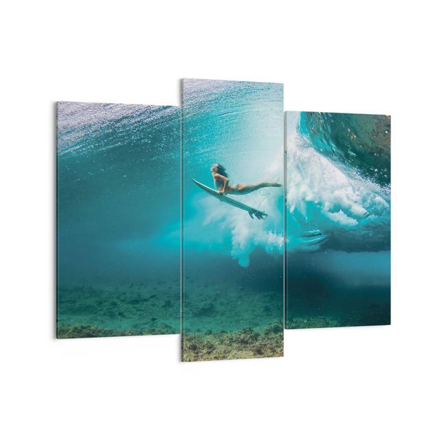 3-tlg. Leinwandbilder-Set Surfing Underwater Woman Haus am Meer Größe: 100 cm H x 130 cm H x 1,8 cm T on Productcaster.