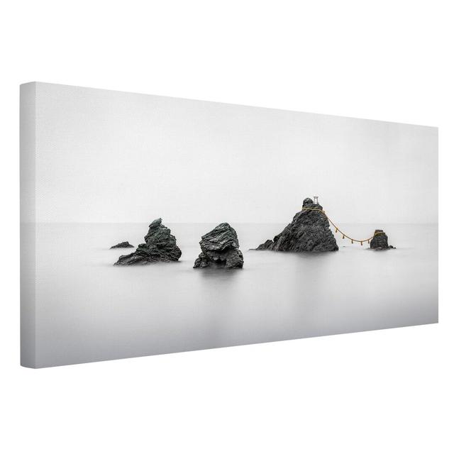 Leinwandbild Meoto Iwa - the Married Rocks Ebern Designs Größe: 30 cm H x 60 cm B, Format: 260g/m² Canvas on Productcaster.