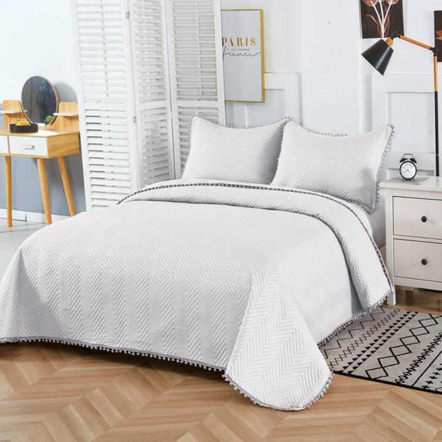 Theis Bedspread Set with 2 Pillows World Menagerie Size: 250 x 270 cm Bedspread - 2 Pillowcases, Colour: White on Productcaster.