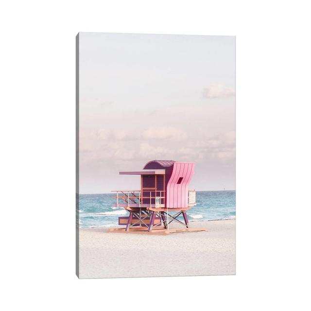 Pink Life Guard Tower House of Hampton Size: 30.48cm H x 20.32cm W x 1.91cm D on Productcaster.