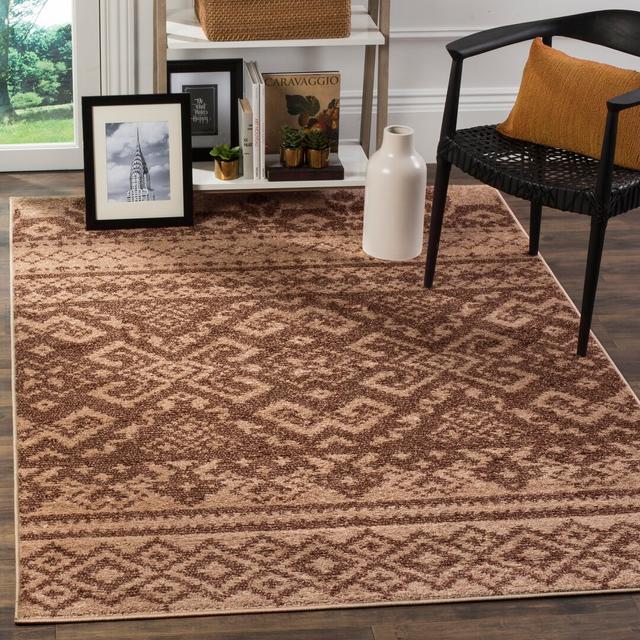 Iddings Southwestern Hand Woven Camel/Chocolate Area Rug Bloomsbury Market Rug Size: Rectangle 121cm x 182cm on Productcaster.