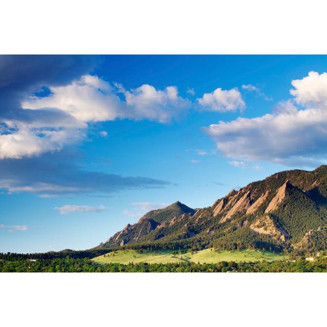 Boulder Colourado Flatironses by Beklaus - No Frame Print on Canvas Alpen Home Size: 20cm H x 30cm W on Productcaster.