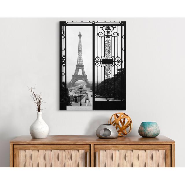 Gerahmtes Leinwandbild - Fotografie „Eiffel Tower from the Trocadero Palace, Paris” Corrigan Studio Größe: 100 cm H x 70 cm B x 4 cm T on Productcaster.