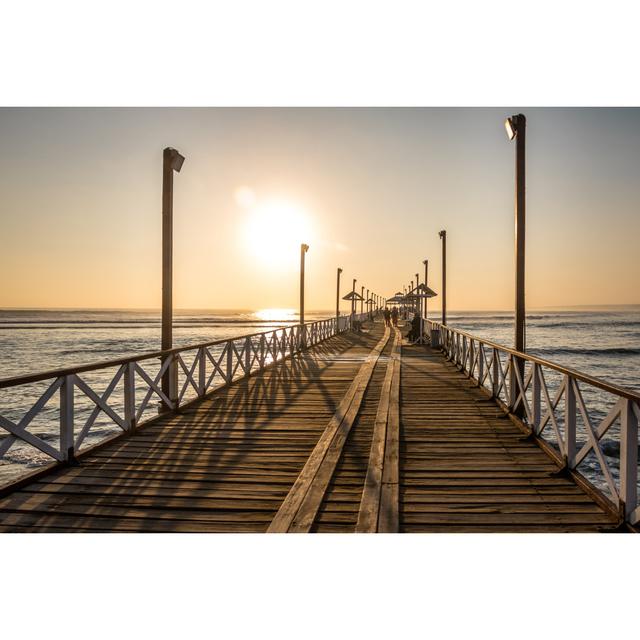 Huanchaco Beach House of Hampton Size: 20cm H x 30cm W x 3.8cm D on Productcaster.