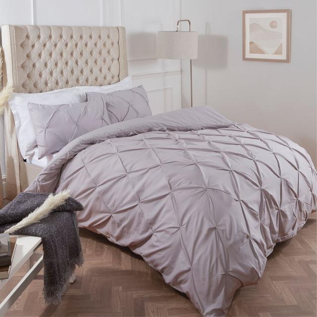 Norma Duvet Cover Set Zipcode Design Size: Single - 1 Standard Pillowcase, Colour: Silver on Productcaster.