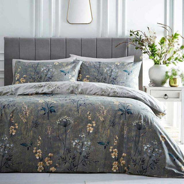 Battaglia Moss Green 200 TC Reversible Modern & Contemporary Duvet Cover Set Brambly Cottage Size: Double - 2 Standard Pillowcases on Productcaster.