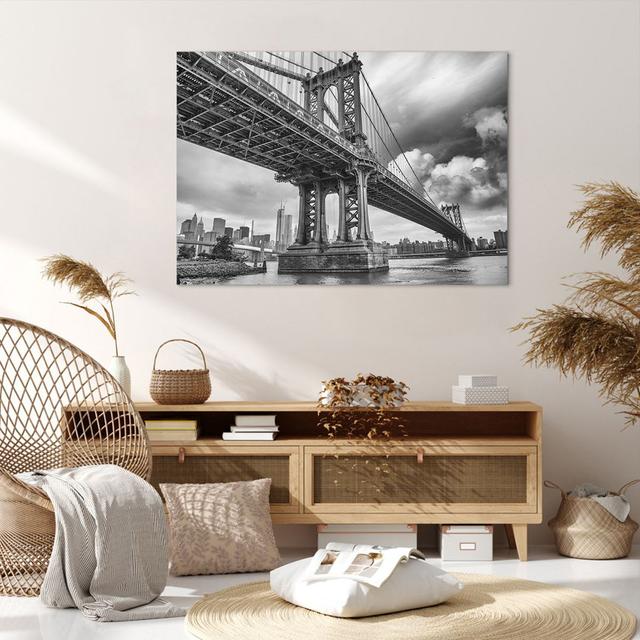 Leinwandbild Manhattan Bridge Ebern Designs Größe: 70 cm H x 100 cm B x 1,8 cm T on Productcaster.