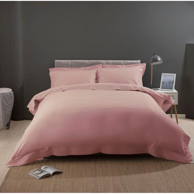 Plain Dye 400 TC Egyptian Quality Cotton Duvet Cover Belledorm Colour: Blush, Size: Double Duvet Cover on Productcaster.