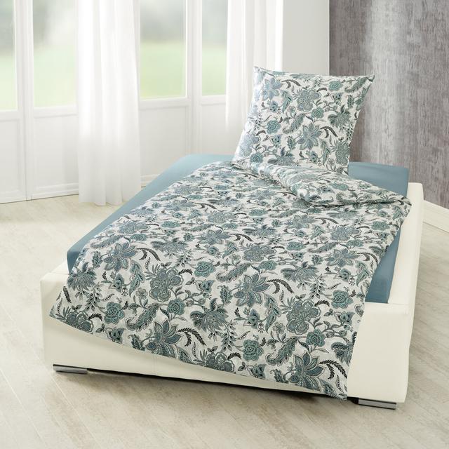 Gretchen Duvet Cover Set Rosalind Wheeler Size: 155 x 220 cm - 1 Pillowcase 80 x 80 cm, Colour: Blue on Productcaster.