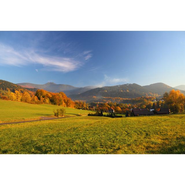 Herbstliche Berglandschaft - Druck Alpen Home Größe: 20cm H x 30cm B x 1,8cm T on Productcaster.