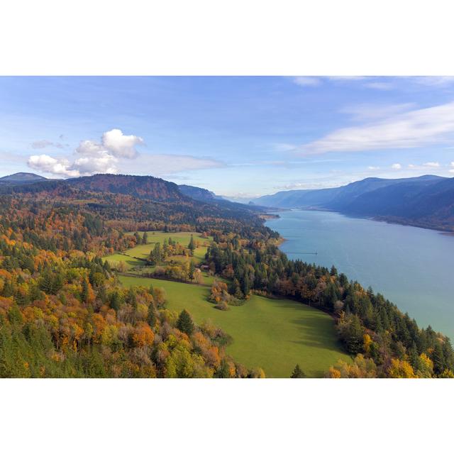 Cape Horn Viewpoint in Autumn - Wrapped Canvas Photograph Union Rustic Size: 81.28cm H x 121.92cm W on Productcaster.