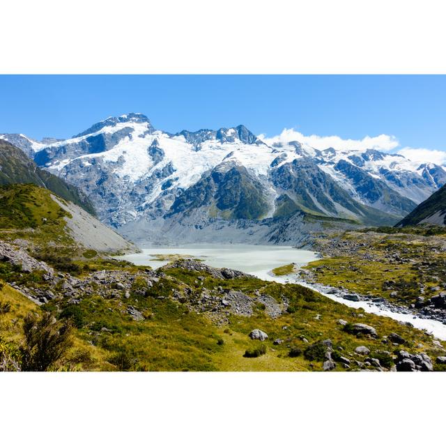 Mount Cook von Nadasa - Drucken Alpen Home Größe: 81cm H x 122cm B on Productcaster.