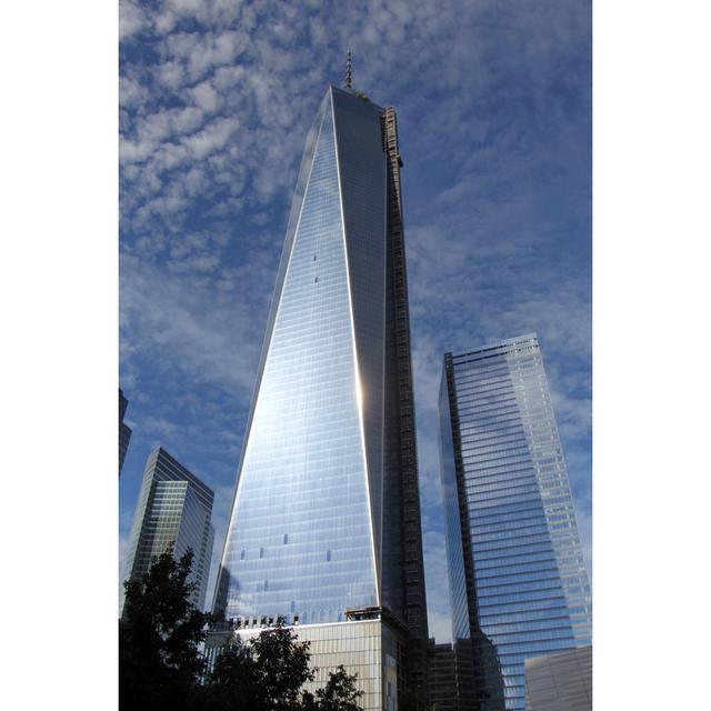 One World Trade Center by Tarabird - Wrapped Canvas Photograph 17 Stories Size: 122cm H x 81cm W on Productcaster.