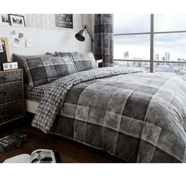 Pinero 144 TC Duvet Cover Set 17 Stories Size: Double - 2 Standard Pillowcases, Colour: Grey on Productcaster.