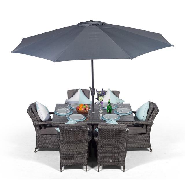 6-Sitzer Gartengarnitur Karas mit Polster und Sonnenschirm Garten Living on Productcaster.