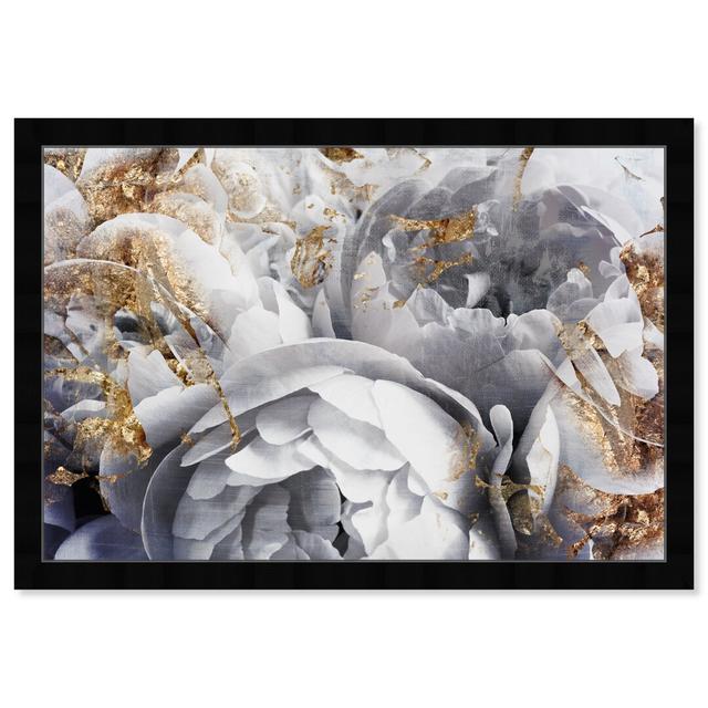 Floral and Botanical Elegant Flower Bouquet by Oliver Gal - Graphic Art Oliver Gal Frame Colour: Black Framed, Size: 40.64cm H x 60.96cm W on Productcaster.