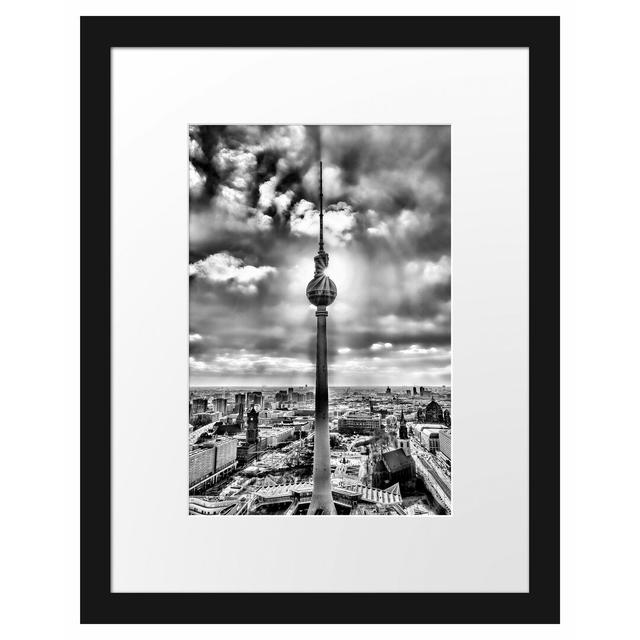 Gerahmtes Poster Großstadt Fernsehturm Berlin City East Urban Home Größe: 38 cm H x 30 cm B on Productcaster.