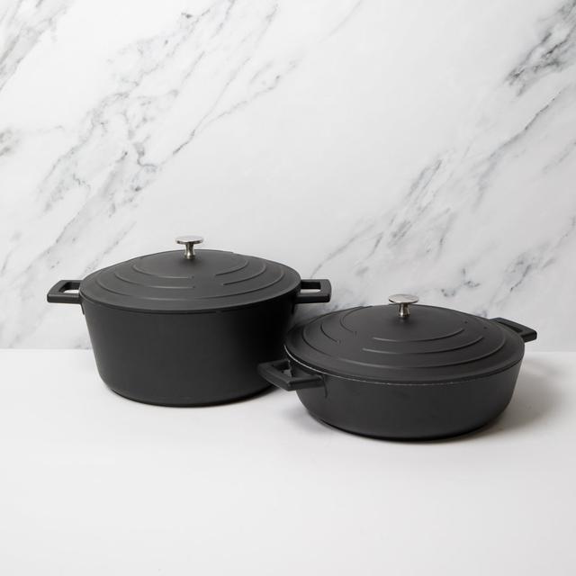 MasterClass Set of Gift-Boxed Cast Aluminium Shallow Casserole Dishes MasterClass Size: 37 cm, Colour: Black on Productcaster.