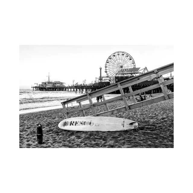 Black California Series - Santa Monica Beach Rescuer House of Hampton Size: 30.48cm H x 45.72cm W x 1.91cm D on Productcaster.